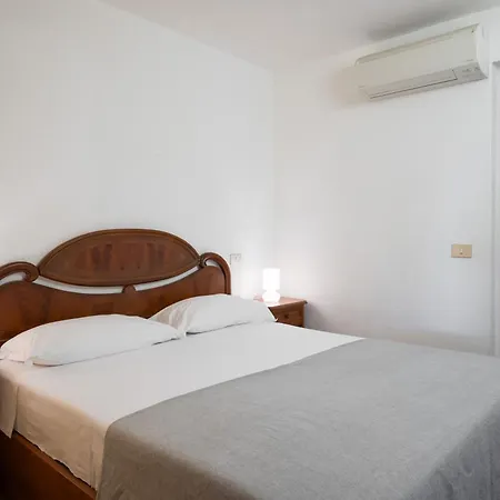 I Lecci 1 By Klodge アパート *