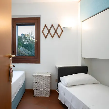 I Lecci 1 By Klodge オルビア